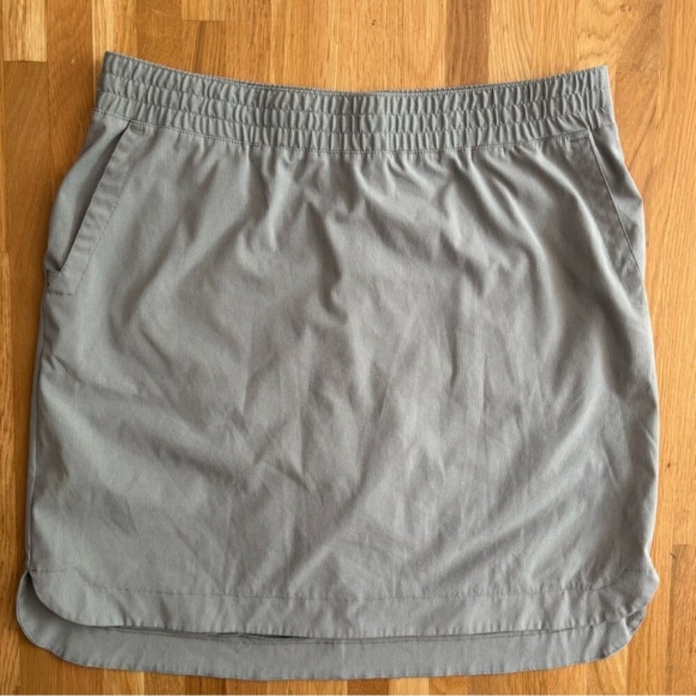 Duluth Trading Co Elastic Waist Pull On Skort 14 Athleisure Retro Sport Capsule